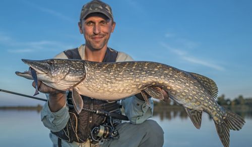 Bästa fiskespöna för gäddfiske (Bäst i Test)